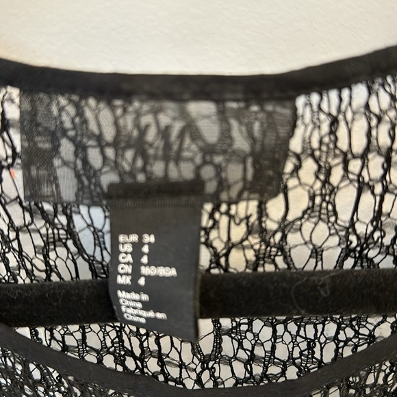 Crochet tank - Picture 3 of 4